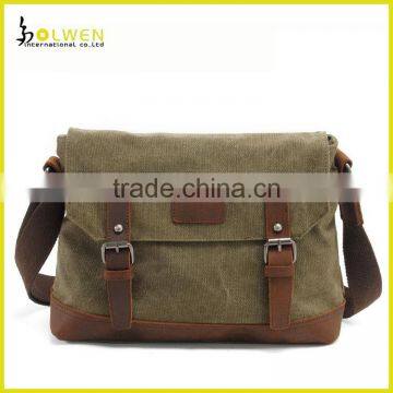China Outdoor Men's Leather Messanger Bag