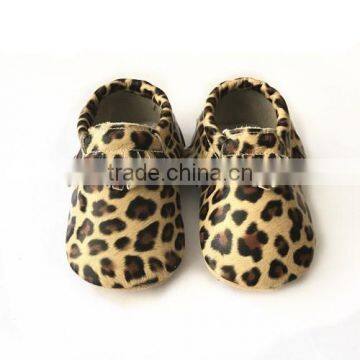 New model rubber sole shoes leopard baby moccasin shoes