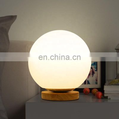 Plastic PE material 16 colors led moon shaped night light table lamp