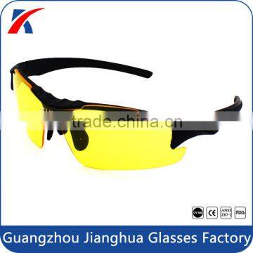 Factory wholesale shatterproof PC lens unbreakable UV400 mirrored sport sunglasses