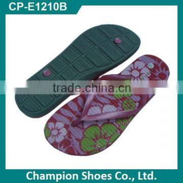 Beautiful Flat Sandals for Ladies Pictures