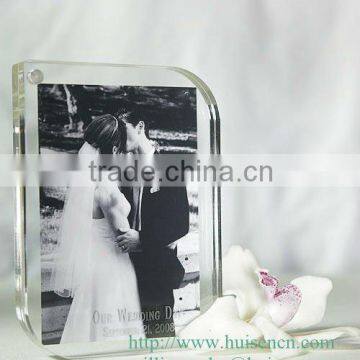 Customizable acrylic photo frame for retial wholesale                        
                                                Quality Choice