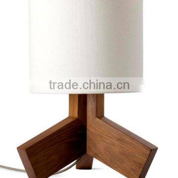 Popular children Reading Desk Lamp wood base table lamp