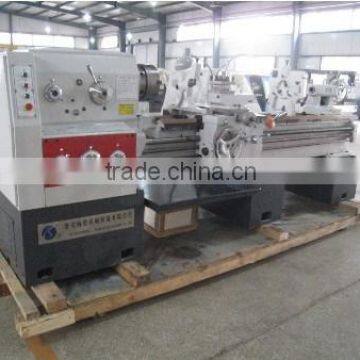 china engine lathe CW6250B*2000 manual horizontal lathe with saddle