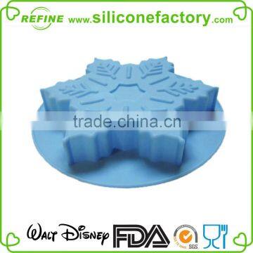 DGCCRF Standard Snowflake Shaped Silicone Christmas Cake Mould photo-3