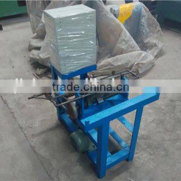 Normal Twist Chicken Wire Mesh Machine Made in China photo-6