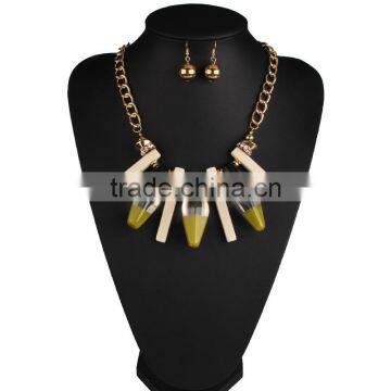 Europe and the United States fashion multiple big resin gems pendant necklace