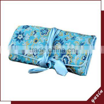 Blue Flower Fashion design jewelry roll silk jewelry bag made in china JR003