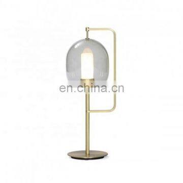 Wholesale Modern Amber Clear Glass Gold Metal Table Lamp For Hotel photo-2