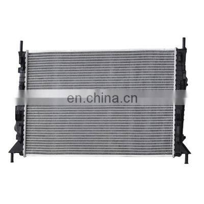 radiateur for ford focus 2004  C-MAX 2003  MAZDA 3 VOLVO C30 C70 OE No 3M5H8005TK  radiators manufacturer