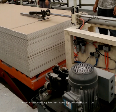 Gypsum Board Laminating Machine Gypsum Tiles Making Machine photo-4