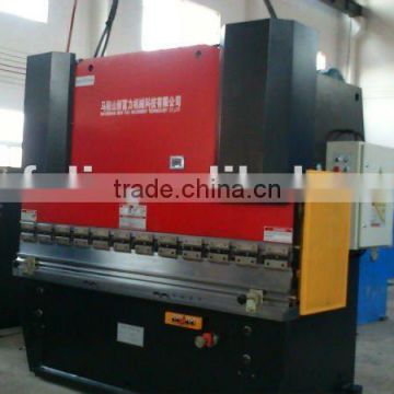 (hydraulic power) Hydraulic sheet press brake