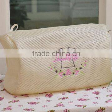 High Quality Laundry Wash Bag Sandwich Mesh Bag For T-Shirt Wash Embroider Logo Wholesale in Yiwu