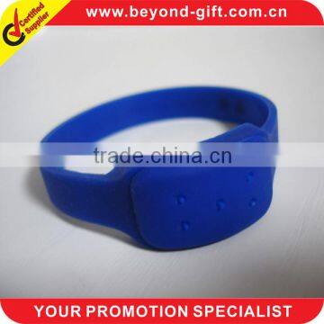 Free sample bracelet of repel mosquioes