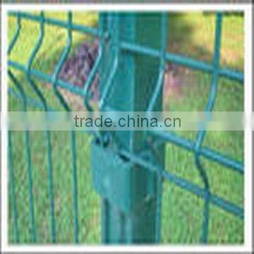 welded wire mesh fence