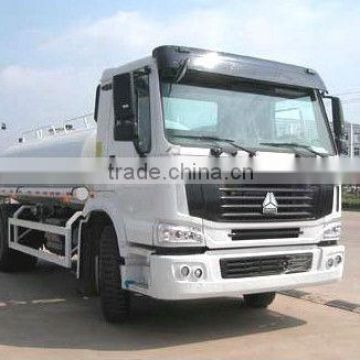 10CBM Sinotruck 4X2 water sprinkler truck