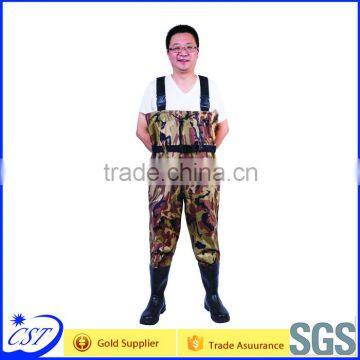 Neoprene 100% waterproof fishing wader with camo design