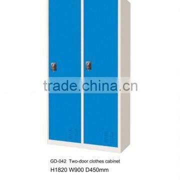 Double doors metal locker