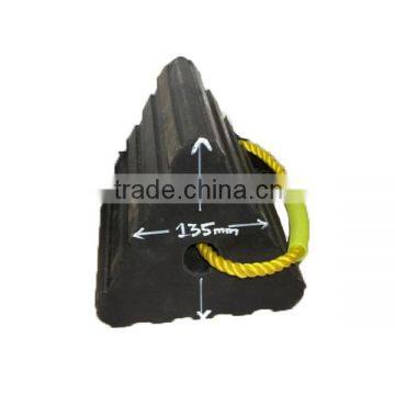 Triangular Type Wheel Chock for Small Vehicle (SFT-1231)