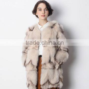 Wholesale High Quality Beige Color Fox Scrap Fur Coat for Elegant Ladies