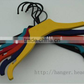 HEAD colorful plastic children hanger soft finishing 30cm /27cm squre kid's top hangers with notches anti slip soft finishing