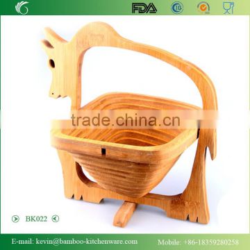 BK022/New design bull shape kitchen woven basket foldable bicycle shopping fruit basket wholesale willow basket from factory