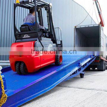 Hot Sales in UK Australia Mobile Container Loading and Unloading Dock Ramps