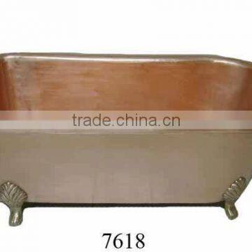 MANUFACTURER OF MODERN COPPER BATHTUBS