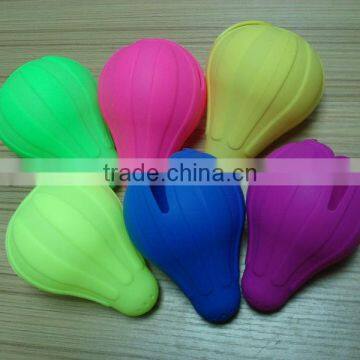 Silicone Lemon Juicer Squeezer/ Kitchen Multi-functional Juicer photo-3