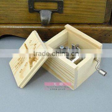 Natural Wood Color Rotating Music Box photo-4