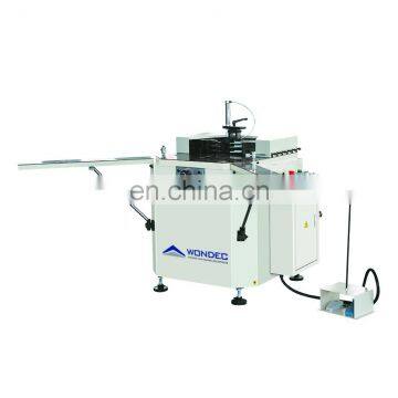 Corner crimping machine for aluminum window aluminum profile