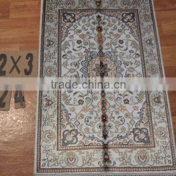 traditional cotton hand knotted, double knots carpet for home and hotel use