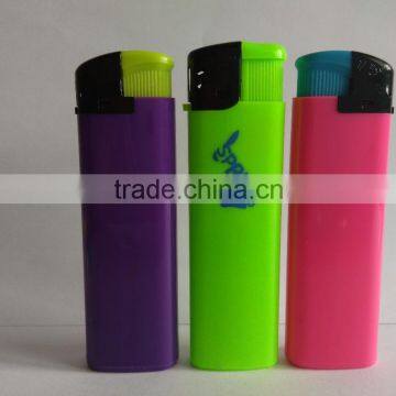 Disposable and refillable electronic lighter FH-898