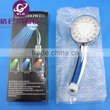 3 Color RGB LED Shower Head Handheld Sprinkler Temperature Sensor Ducha Rain Showers Heads Base Power Hotels Douche Set