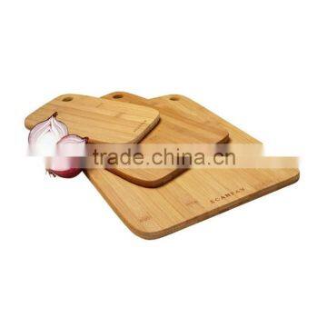 Beautiful and nice bamboo vegetable and fruit cutting board set