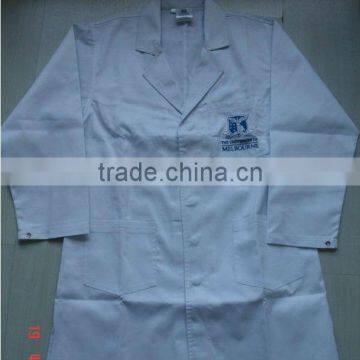 long sleeves white lab coat