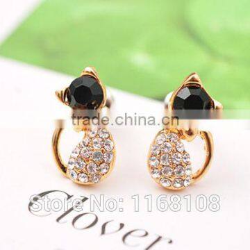 Hot Sell women Fashion Earrings Fashion jewelry Lovely Rinestone Cat Earrings stud earring