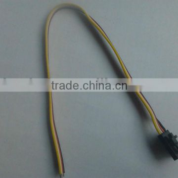 4 pin molex connector