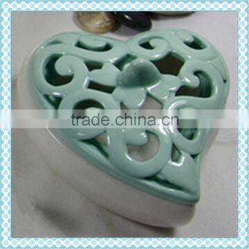 china supplier valentines day ceramic trinket box