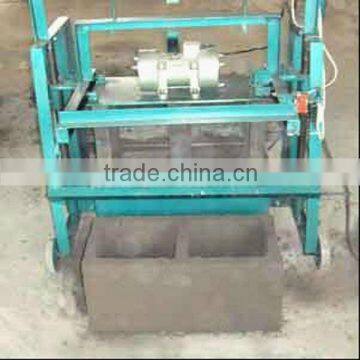 mobile concrete block machine