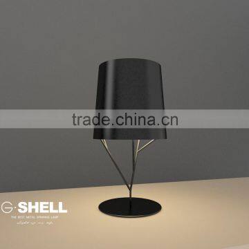 Contemporary Classic Style Metal Decoration Hotel Table Lamp