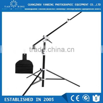 Hottest selling multi-function heavy duty portable air cushion light stand with inclined boom