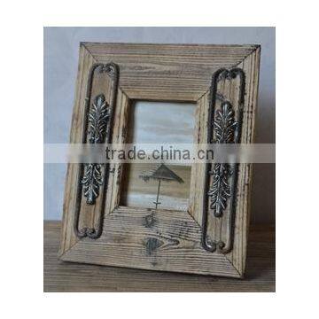 decotative wood frame photo antique