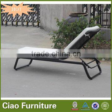Flower Weaving Outdoor Furniture Plastic Rattan Beach Sun Lounger photo-3