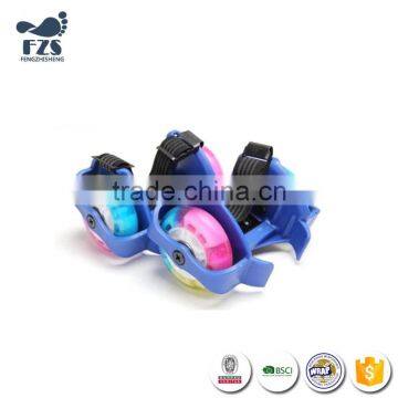 Wholesale Cheaper Kids Wheel Shoes Flashing Roller Shoes photo-6