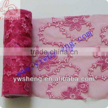 Wholesale soft pink floral embroidered tulle fabric with flower