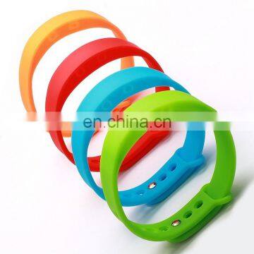 2016 Hottest Custom Rubber Bracelet Eco-Friendly Nice Design Smart Band Health Wrist Band photo-4