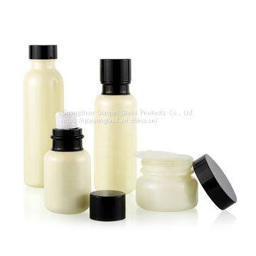 Fashionable Design 50G 100G Cosmetic Set Skincare Packaging Bottle