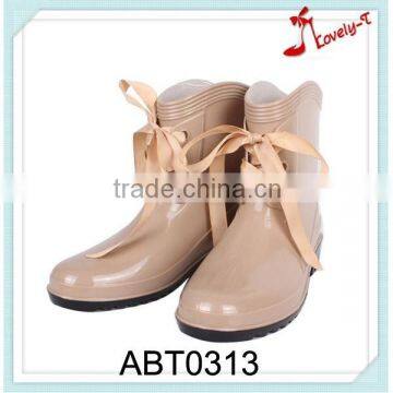 ribbon heeled nude plastic rain boots for rain