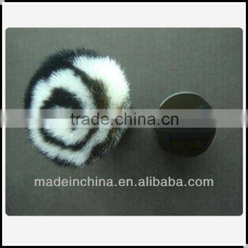 Colorful Powder Brush Retractable Cosmetic Pump Powder Brush